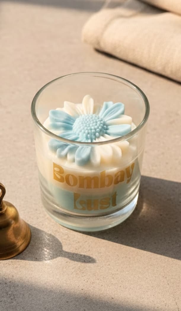 Daisy Candle
